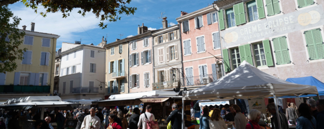 Travaux place des Clercs : le marché se déplace